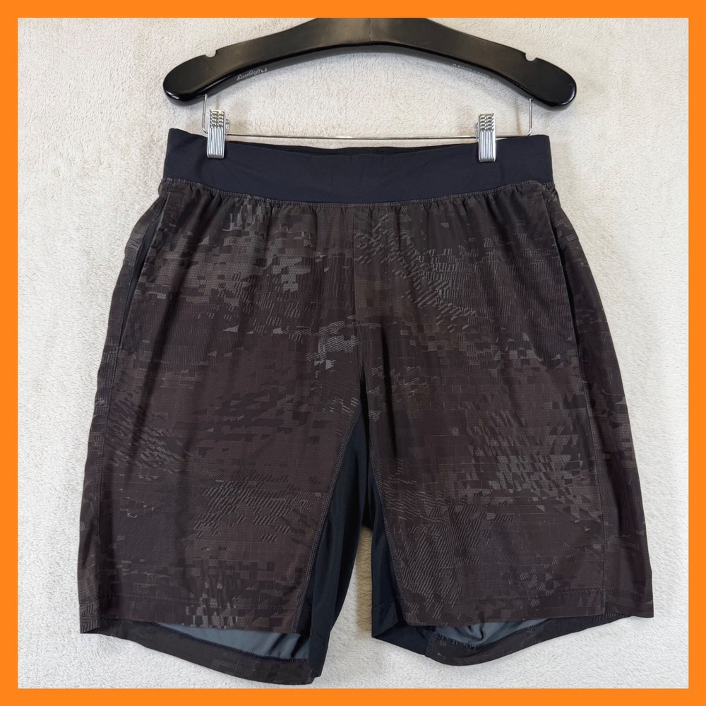 Lululemon T.H.E. Shorts Linerless 9" Digital Print Men's Size Large LM7Y50
